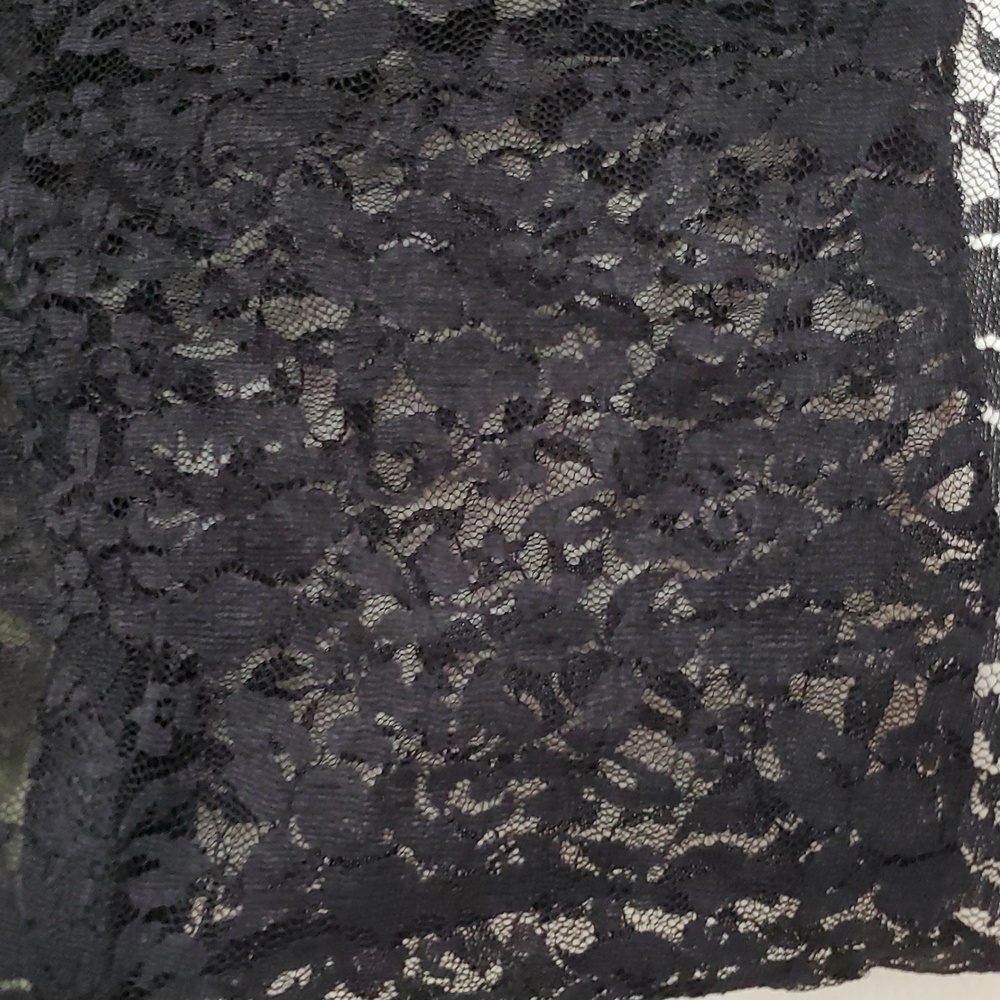 *NWT* Hot Topic's Cosmic Aura Black Lace Overlay With Olive Coloring Baby Tee - Picture 13 of 16